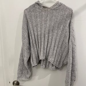 American Eagle Cropped Sweater